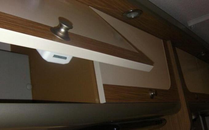 Caravan Lock For Cupboard Push Button Cabinet Latch For Rv Motor