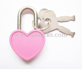 China Plastic Small Heart Notebook Locks supplier
