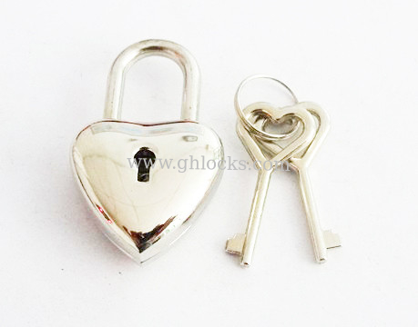 Zinc alloy Small Heart Shaped Locks supplier