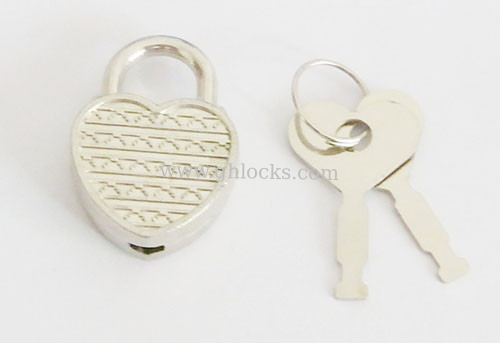 Zinc Alloy Heart Shaped Small Notebook Lock for Stationery supplier